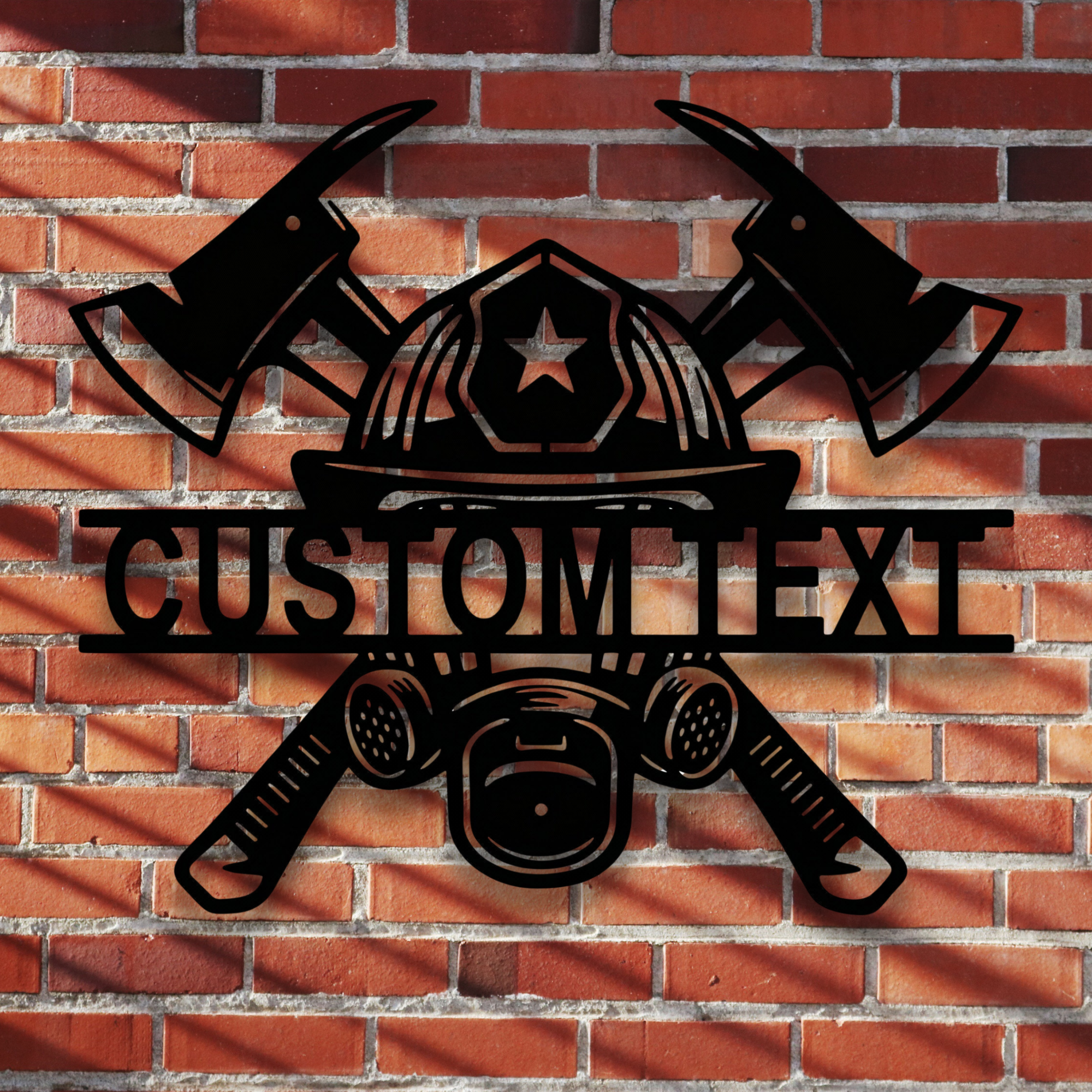 Plaque métallique personnalisée avec masque de pompier et haches croisées - Décoration murale personnalisée