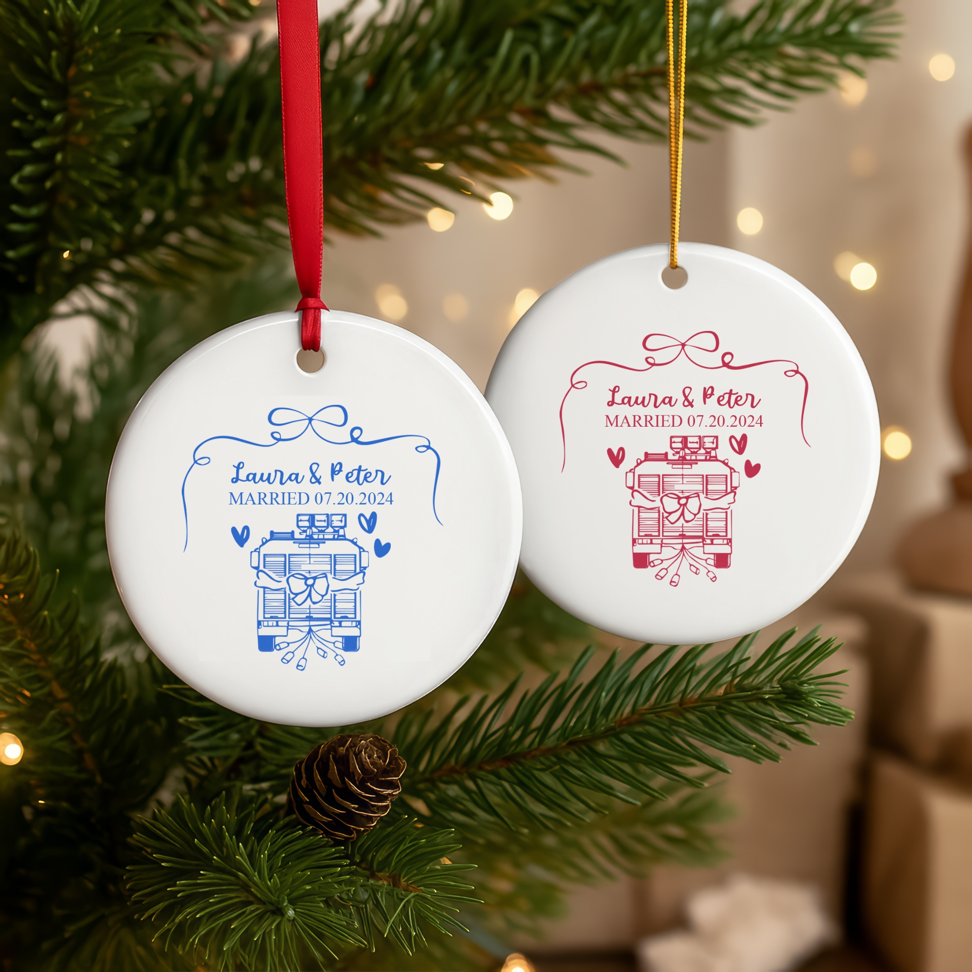 Ornement de mariage personnalisé sur le thème des pompiers - Camion de pompiers personnalisé avec les noms du couple et la date