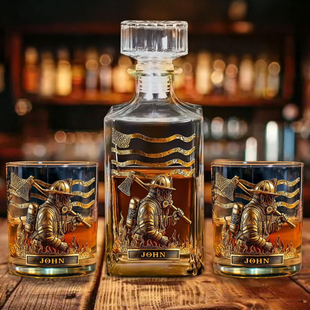 Personalisiertes Whiskeyglas für Feuerwehrleute zum Ruhestand (325 ml) – mit individuellem Namen und Jahreszahl auf dem Boden bedruckt 