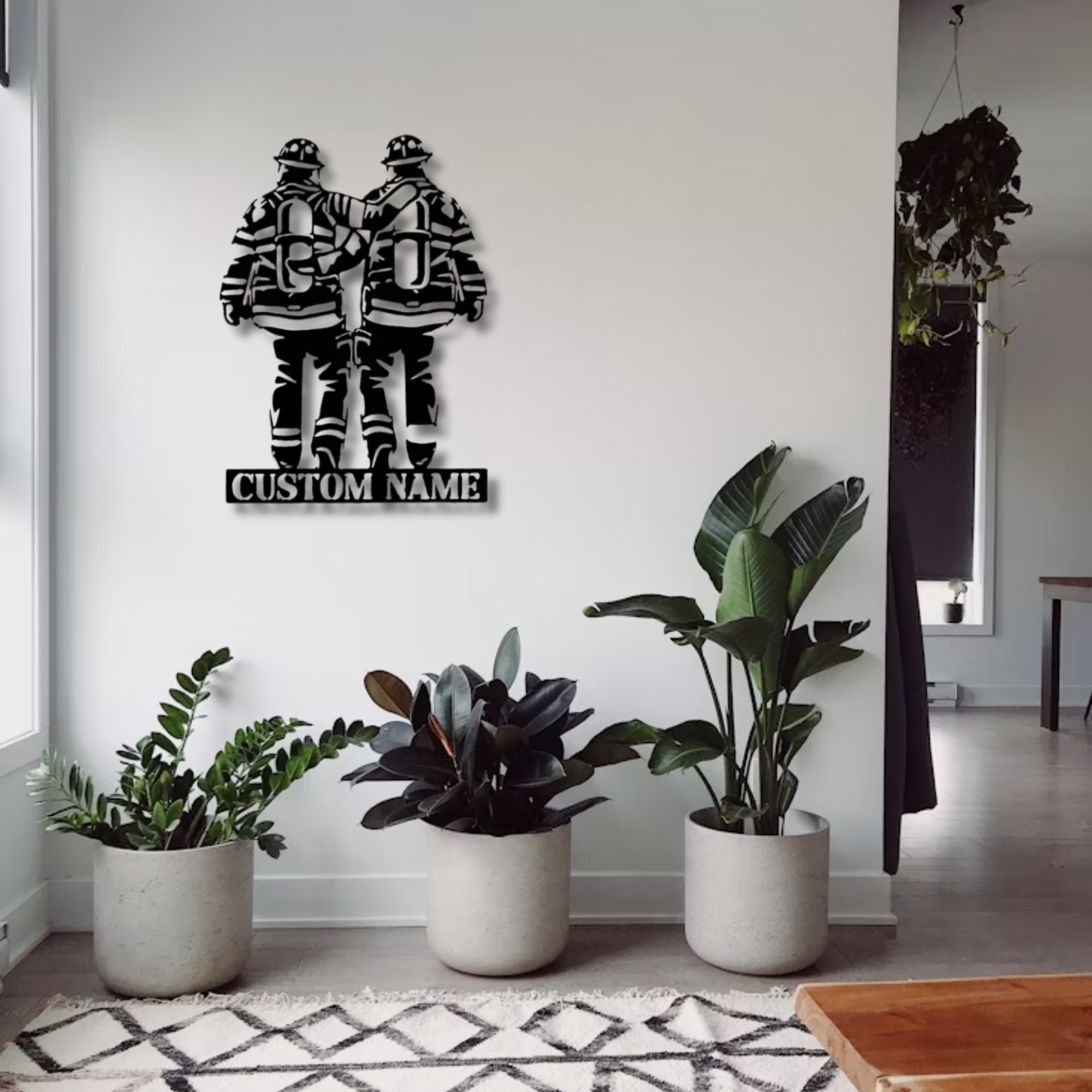 „Feuerwehrmann-Bruder steht“ – Individuelles Metallschild – Personalisierte Wanddekoration