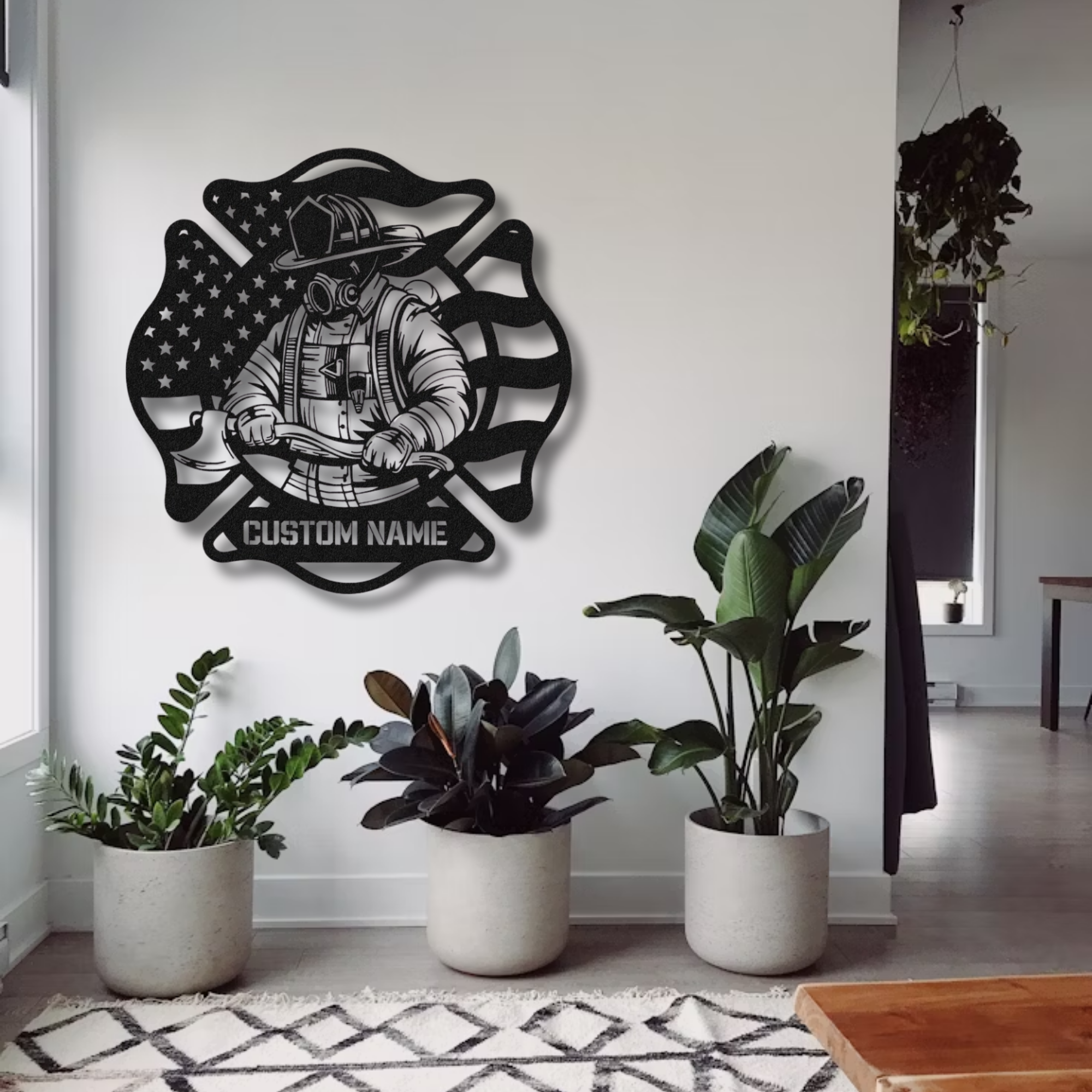 Feuerwehrmaske mit gekreuzten Äxten – Individuelles Namensschild aus Metall – Personalisierte Wanddekoration