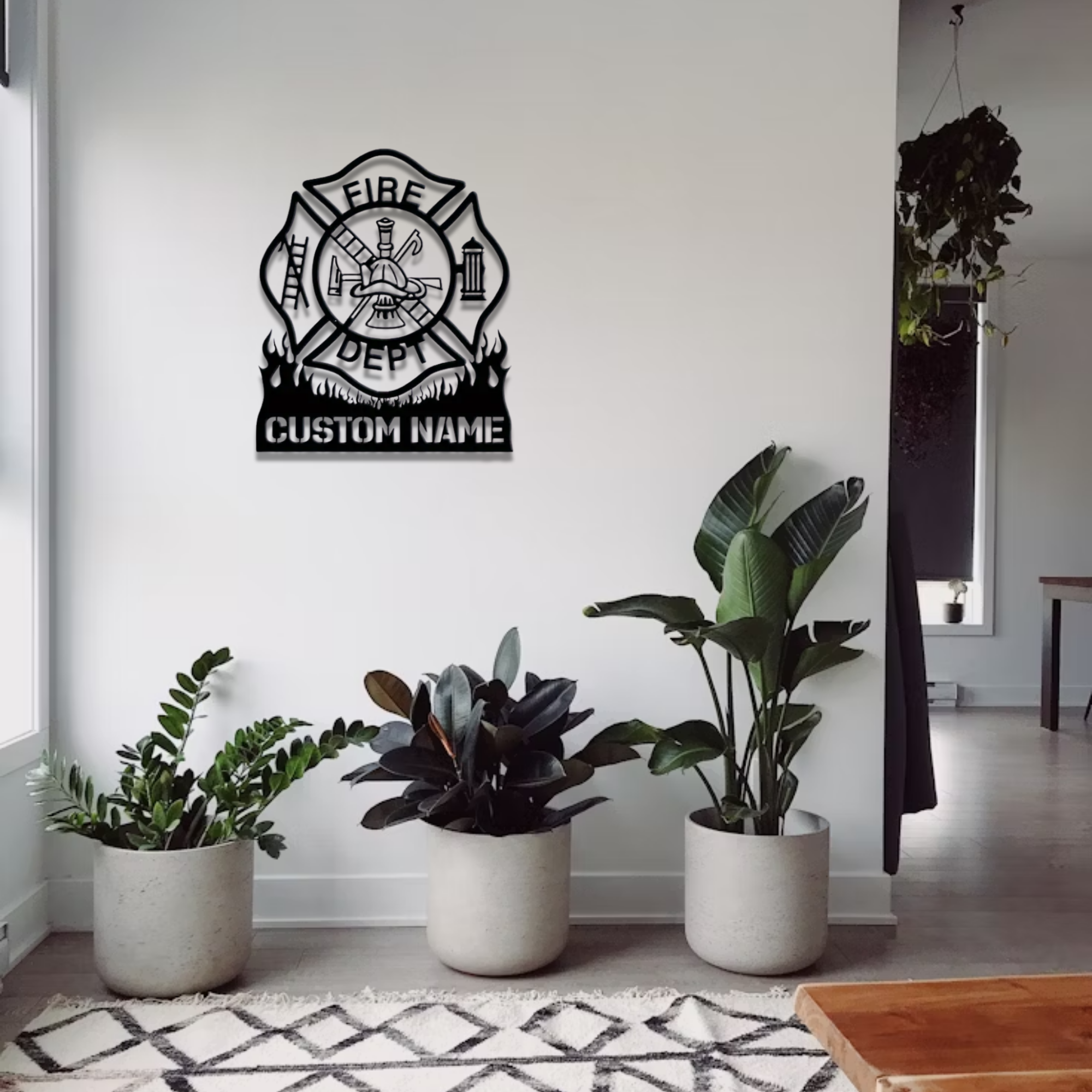 Feuerwehr-Malteserkreuz-Metallschild mit individuellem Namen – Personalisierte Wanddekoration für die Feuerwehr