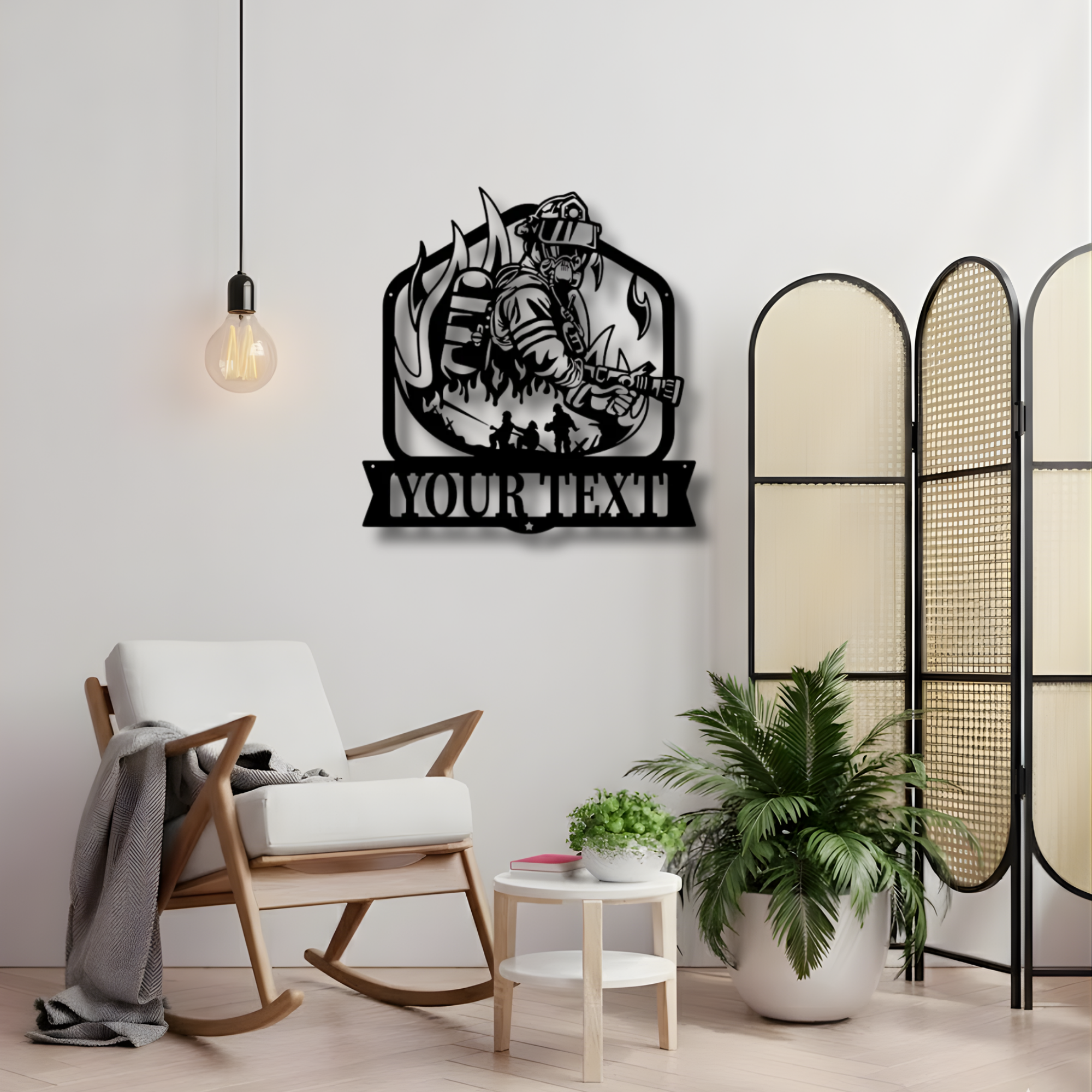 Individuelles Metallschild „Feuerwehrmann mit Schlauch“ – Personalisierte Wanddekoration