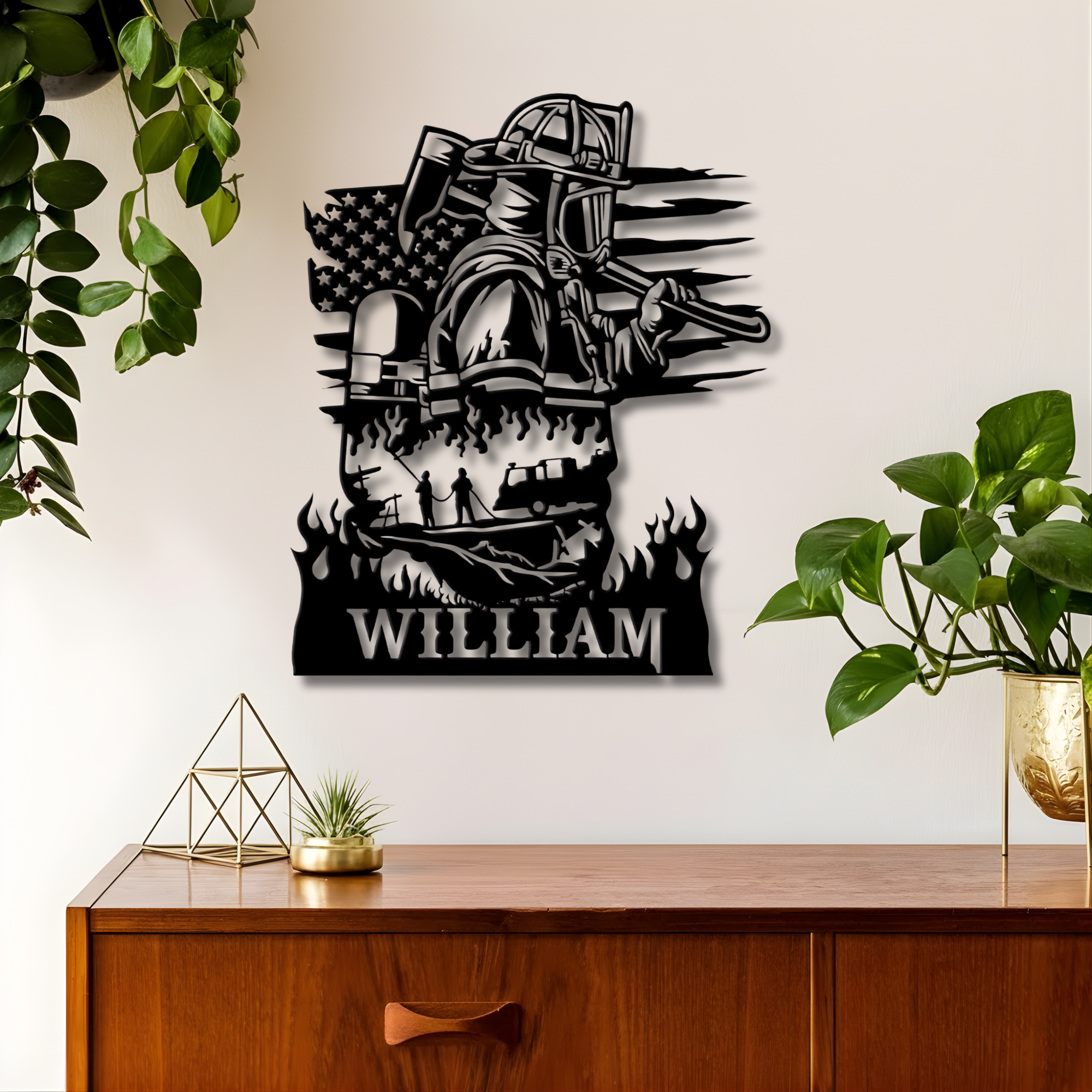 Feuerwehrmaske mit gekreuzten Äxten – Individuelles Namensschild aus Metall – Personalisierte Wanddekoration