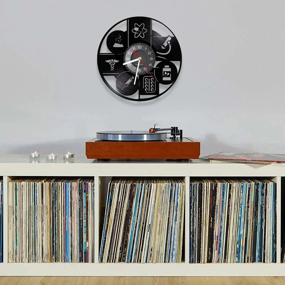 Wanduhr mit LED-Beleuchtung – LED-Dekoration für Apotheker, Ärzte und Krankenschwestern